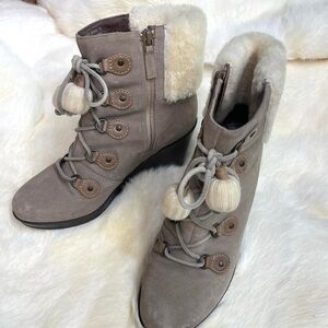 Cole Haan X Nike Air Waterproof suede Ankle Boots with Faux Fur